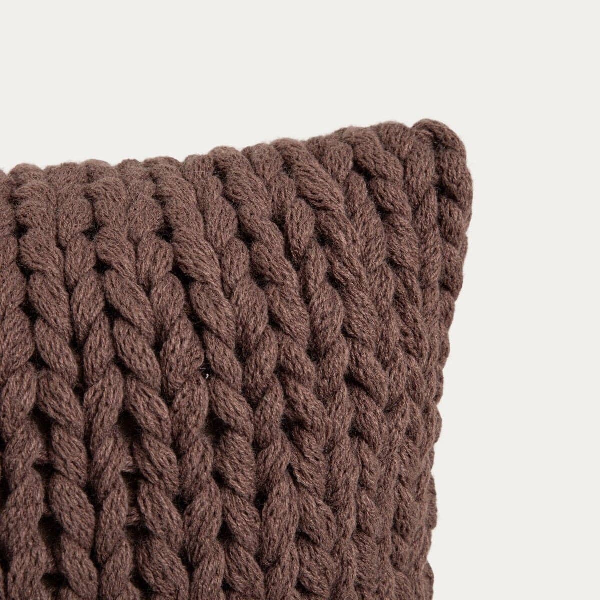 Coussin | RAYNE | avec un motif tricoté tissé à la main, marron