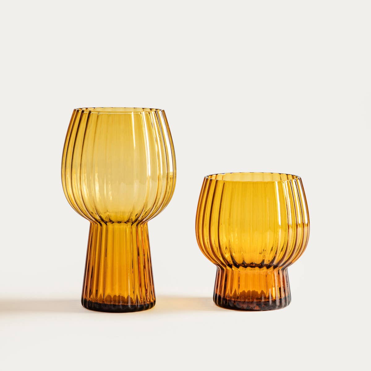 Verre | AZERA | haut, cannelé, ambré | 0,55 l