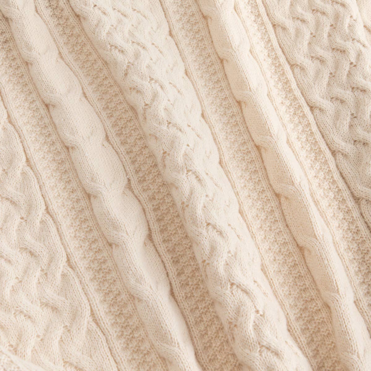 Couverture | FLAVE | beige doux à texture tricotée