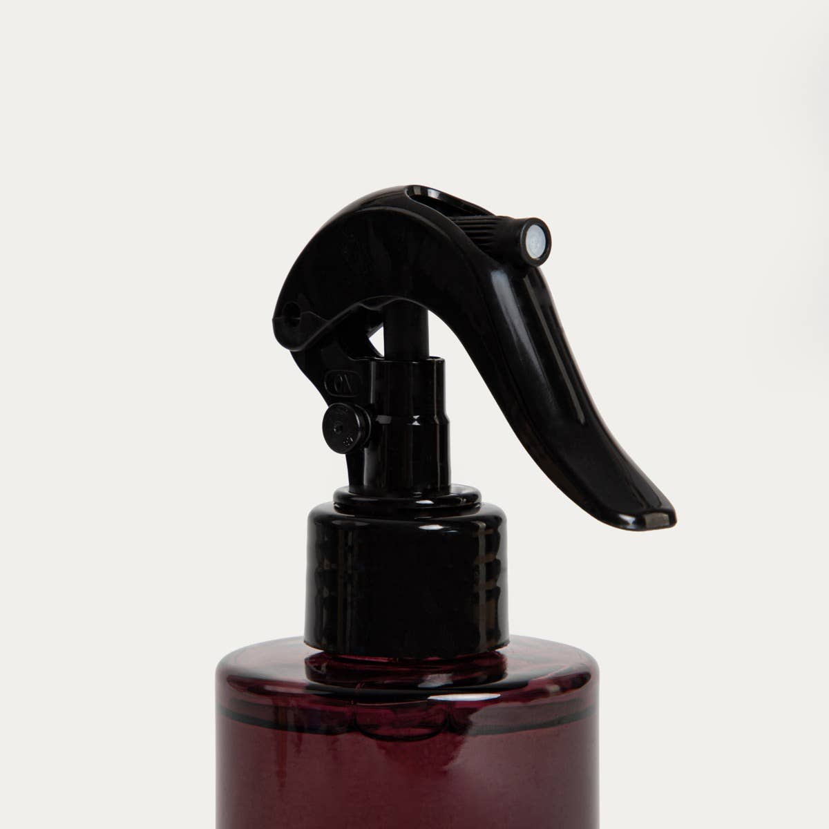 Spray parfumé | ESTER | Cerise fumée | 200 ml