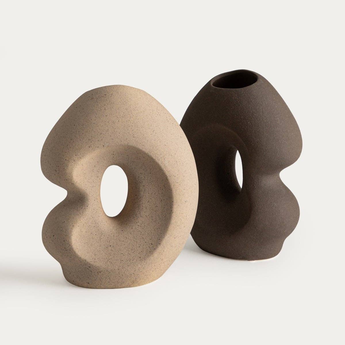Vase | BELLARO | céramique marron avec un trou