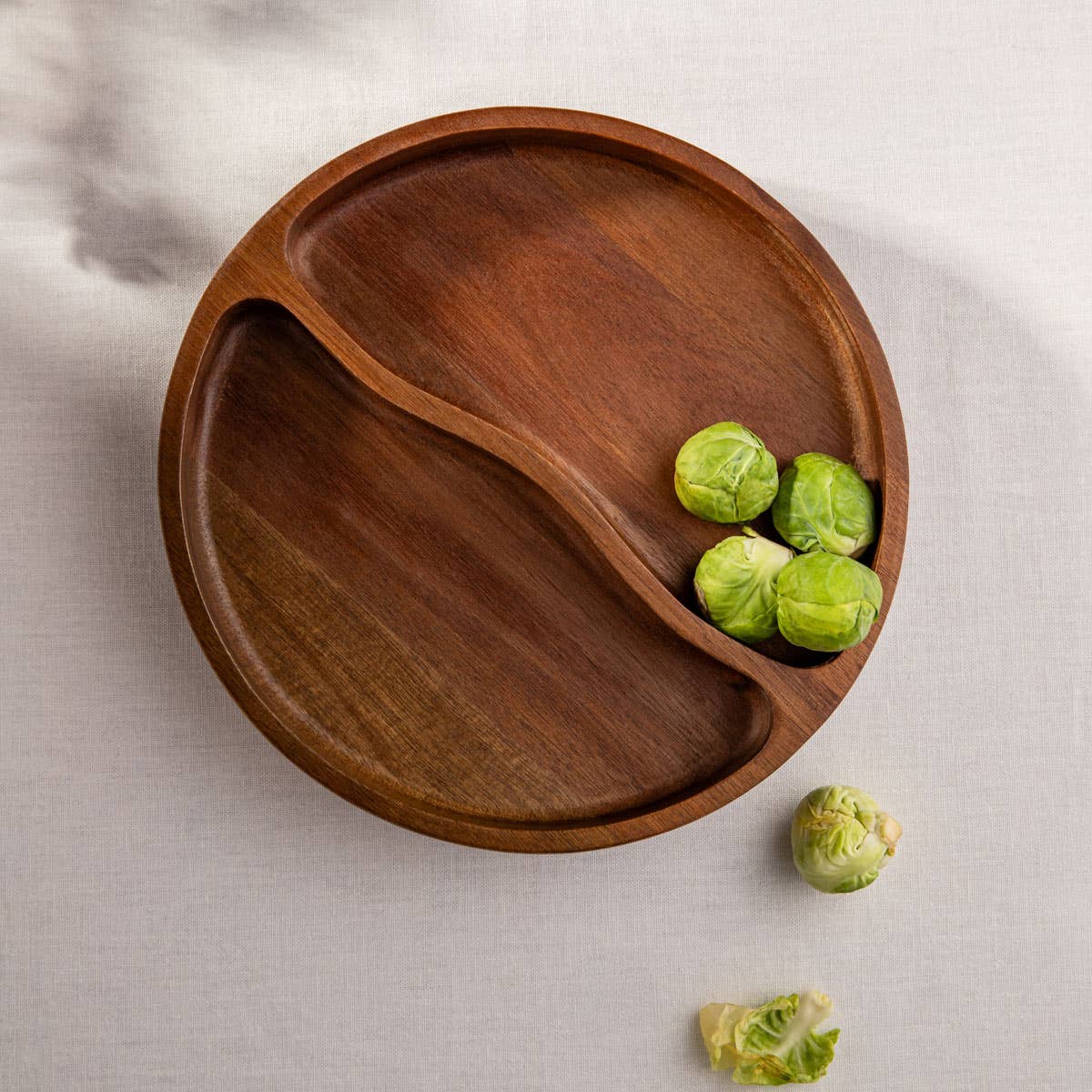 MOOKA | plateau en bois d'acacia à deux compartiments | 26 cm