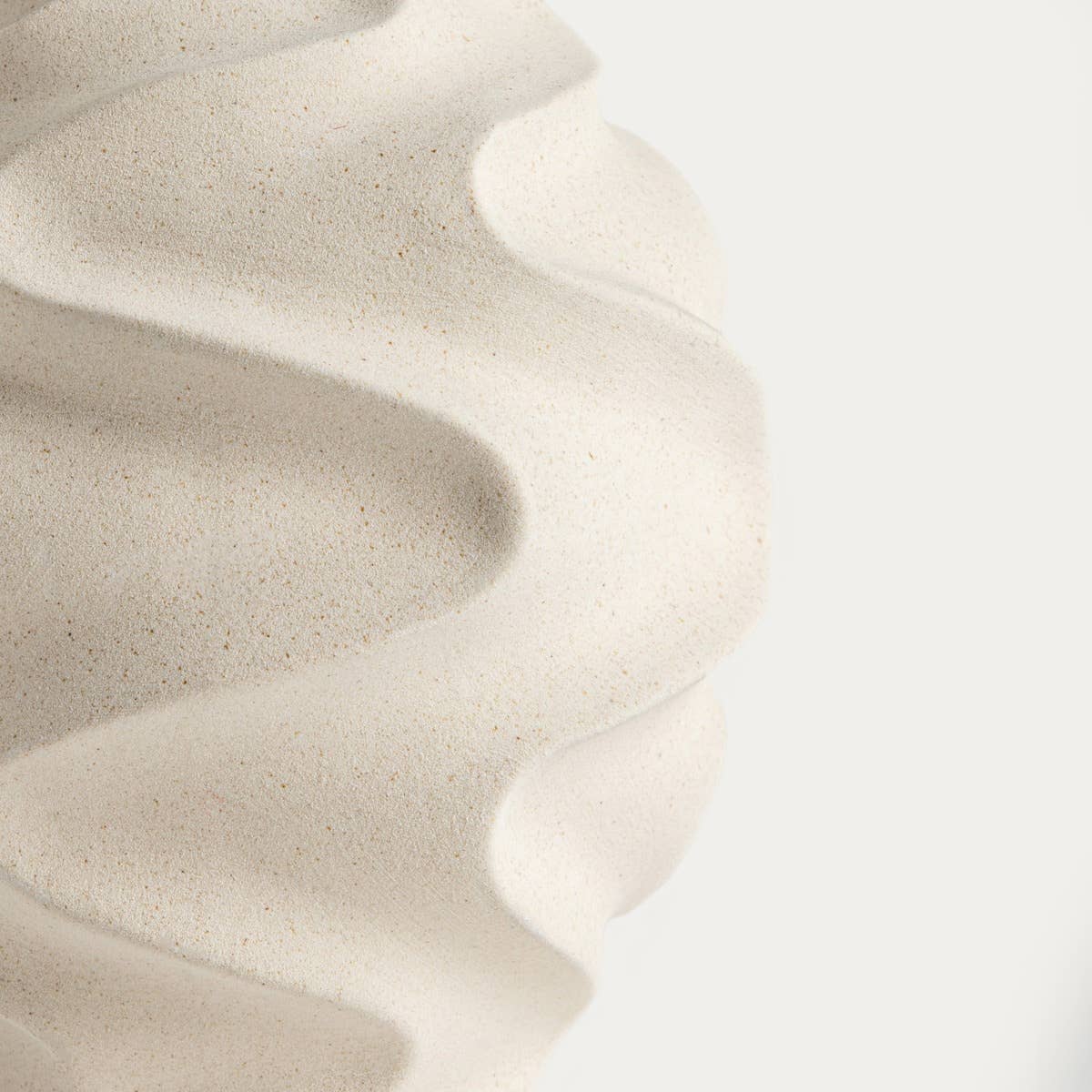 Vase | NOIRE | céramique beige, ondulé