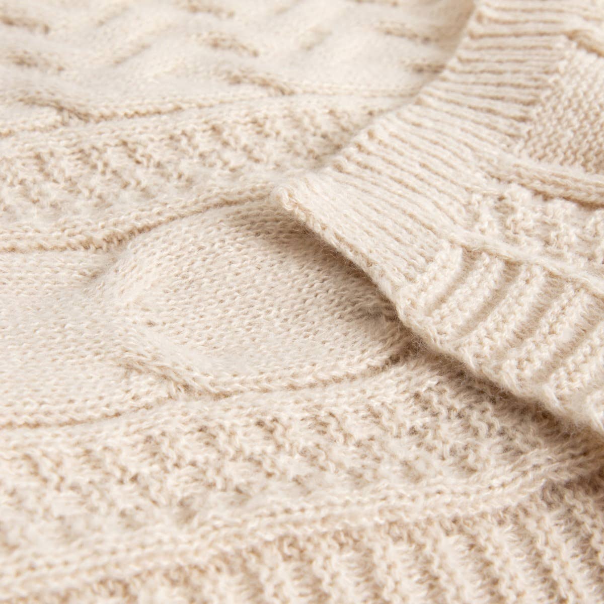 Couverture | FLAVE | beige doux à texture tricotée