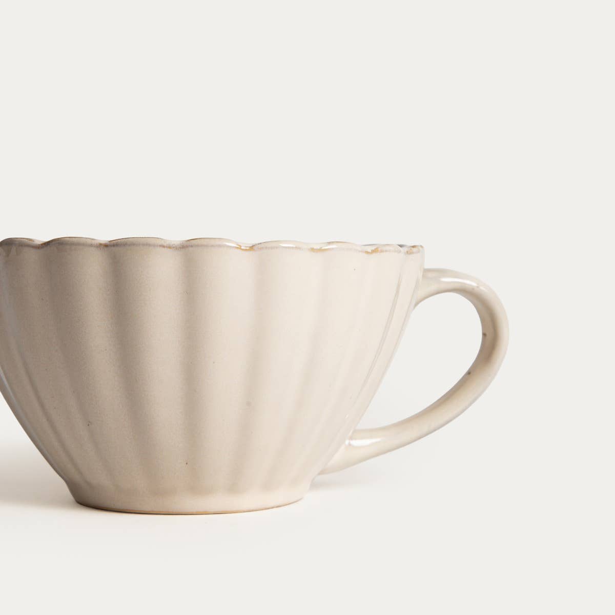Mug | MELIDA | en forme de tasse à thé, crème | 0,3 l