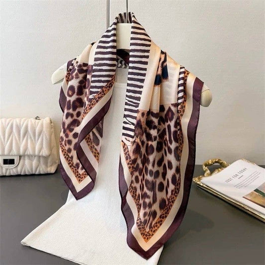 Foulard touche soie 70x70 Camel